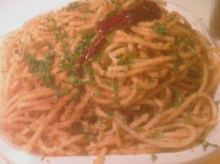 SPAGHETTI CON ANCIOVA ALLA CATANESE